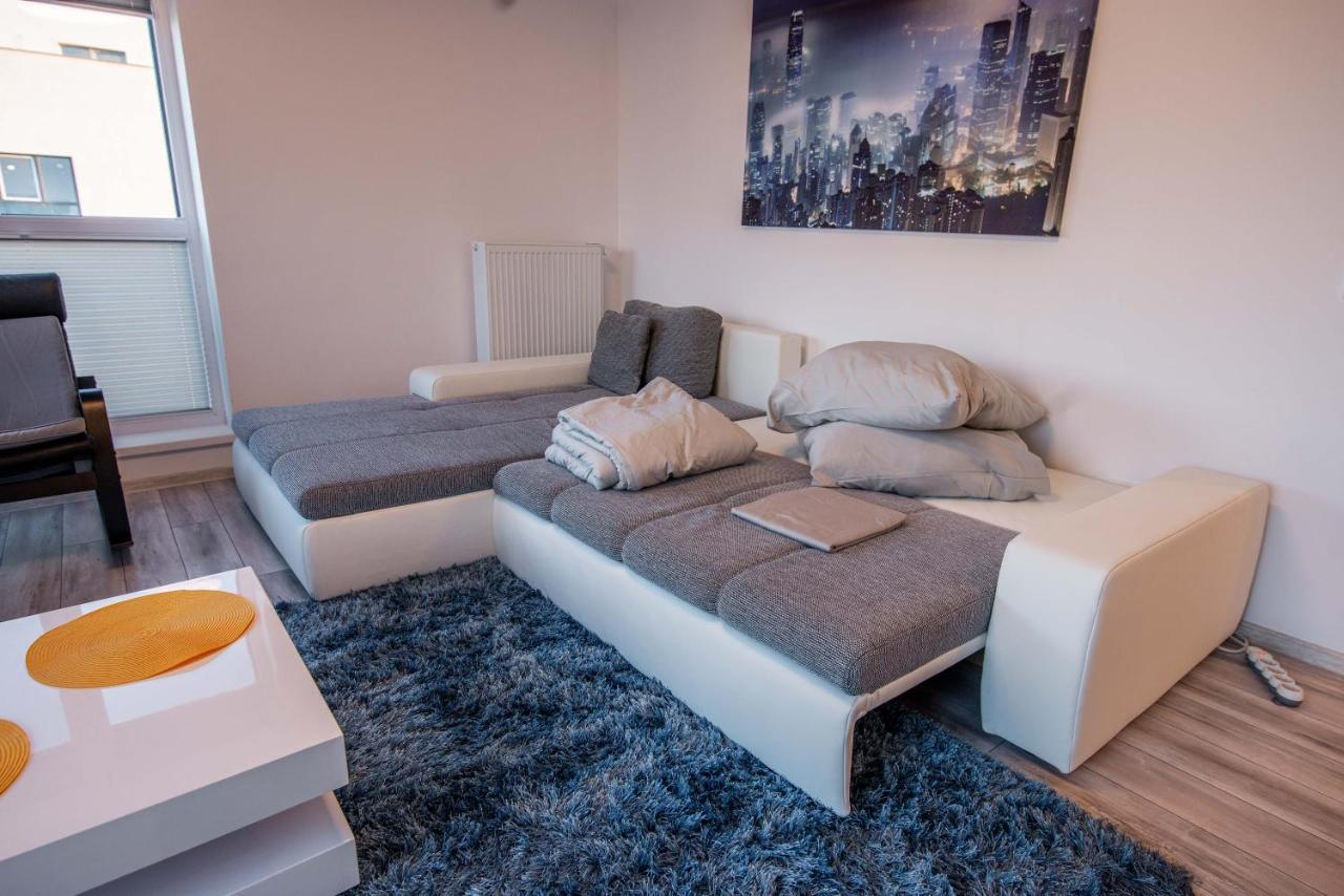 Luxury Westpark 2 Presidentialsuite With Lake View W4 Bucharest Exterior photo